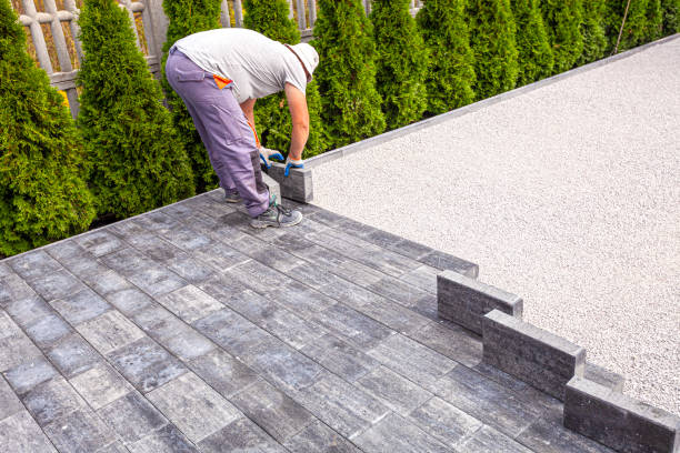 Best Professional Driveway Pavers  in Bloomingdale, TN